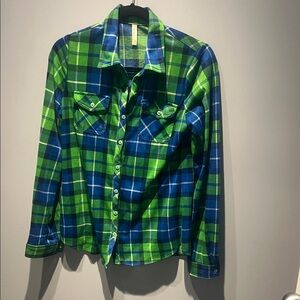WinWin Green and Blue Plaid Button Down Shirt
